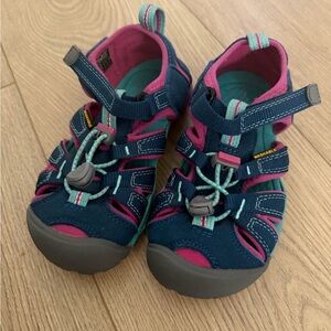 Keen Kids Navy and Pink Outdoor Sandals size 11c